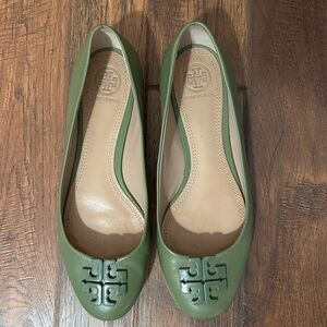 Tory Burch - green sandals